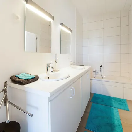 Viroinval For Seven Person