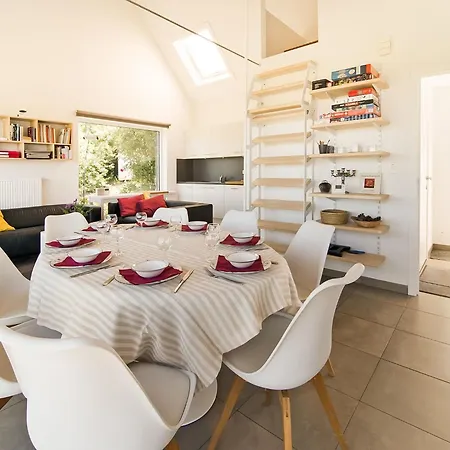 Viroinval For Seven Person 펜션